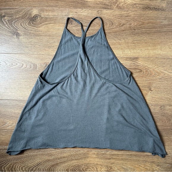 Hollister Grey Flowy Racerback Tank Top Size Small - Picture 2 of 7